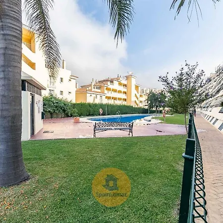 Sublime Spacious Penthouse, Sea And Mountain View *