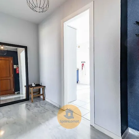 Sublime Spacious Penthouse, Sea And Mountain View *