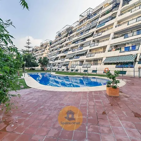 Sublime Spacious Penthouse, Sea And Mountain View * ベナルマデナ