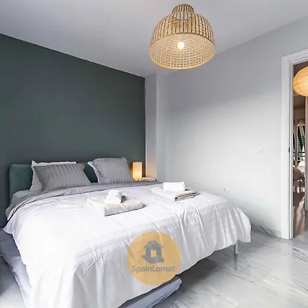 アパート Sublime Spacious Penthouse, Sea And Mountain View *